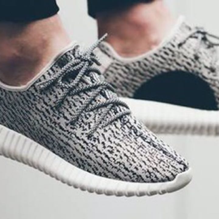 まとめ】adidas YEEZY BOOST 350 歴代モデル一覧 V2 イージーブースト