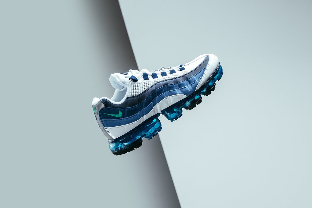 ナイキ　ノモマックス　ブルー　AIR NOMO MAX プロブルー/ホワイト 9 楽天市場】お得な割引クーポン発行中!【ナイキ エア マックス