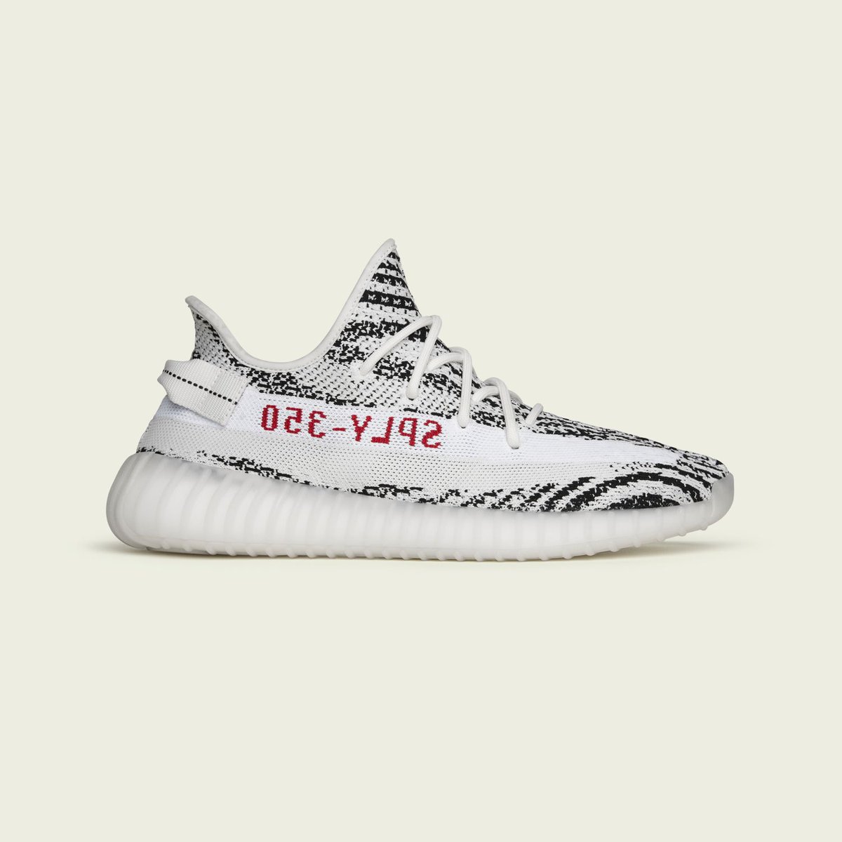 新品未使用 24.5㎝ YEEZY BOOST 350 V2 ZEBRA