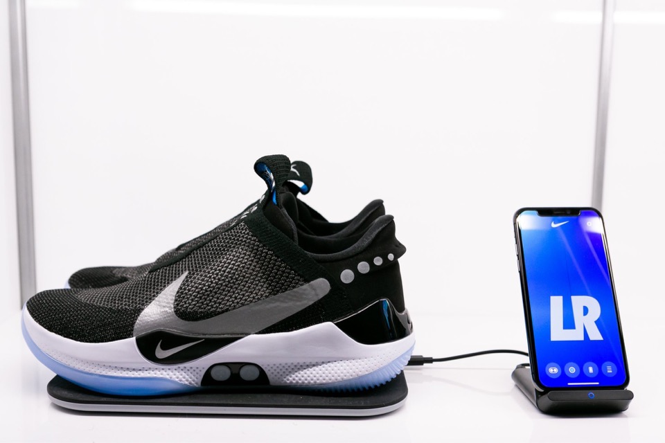 Nike】スマホでサイズ調節可能な「アダプト BB」が4月5日（金）に発売 