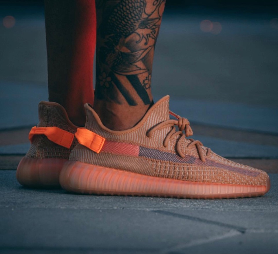 29 yeezy boost 350 V2 CLAY