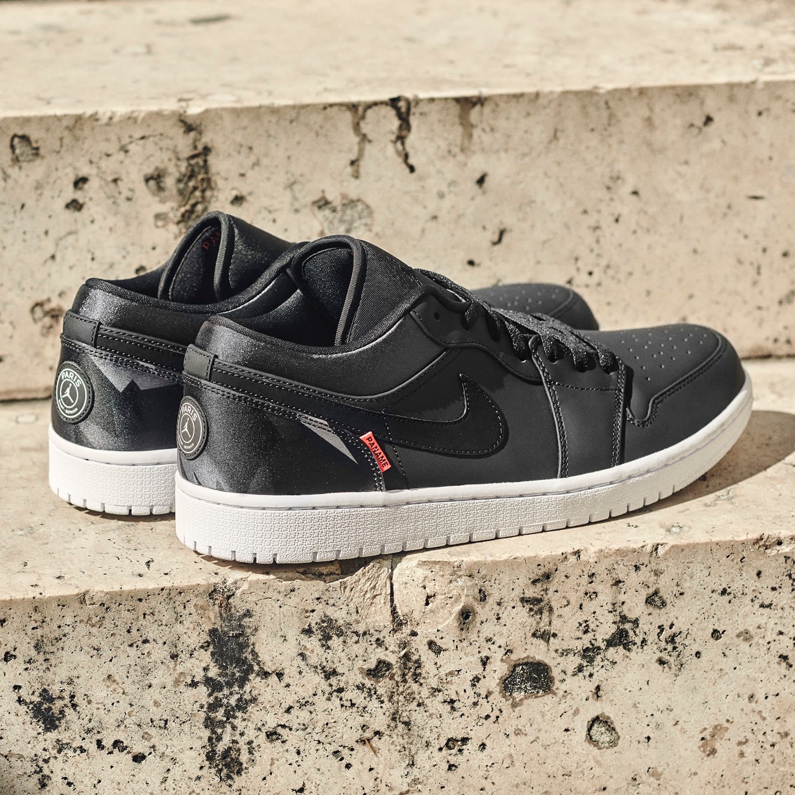 NIKE air jordan 1 low PSG.