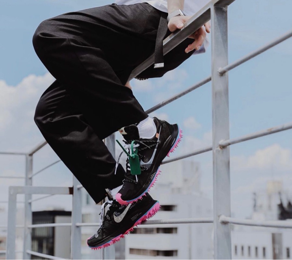 NIKE OFF-WHITE　ズームテラカイガー