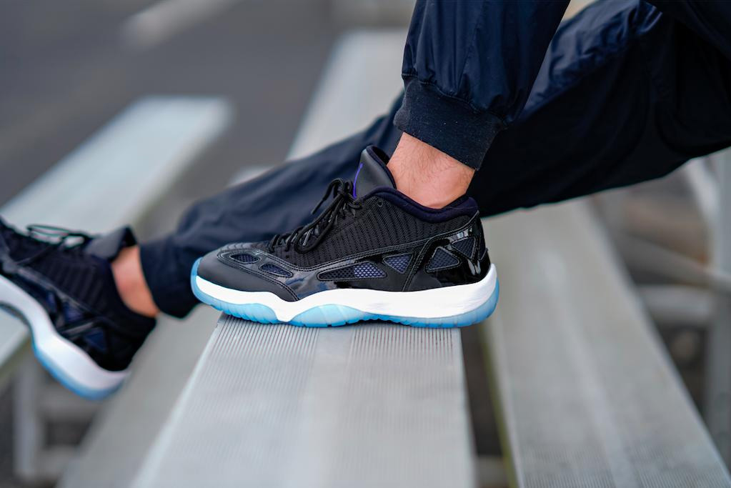 space jam jordan 11 low