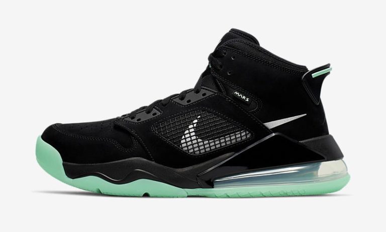 nike jordan mars 270 green glow
