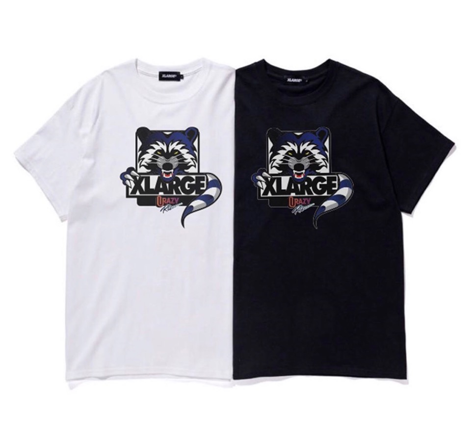 XLARGE®︎ × Crazy Raccoon】最新コラボTシャツが9月28日に限定発売 