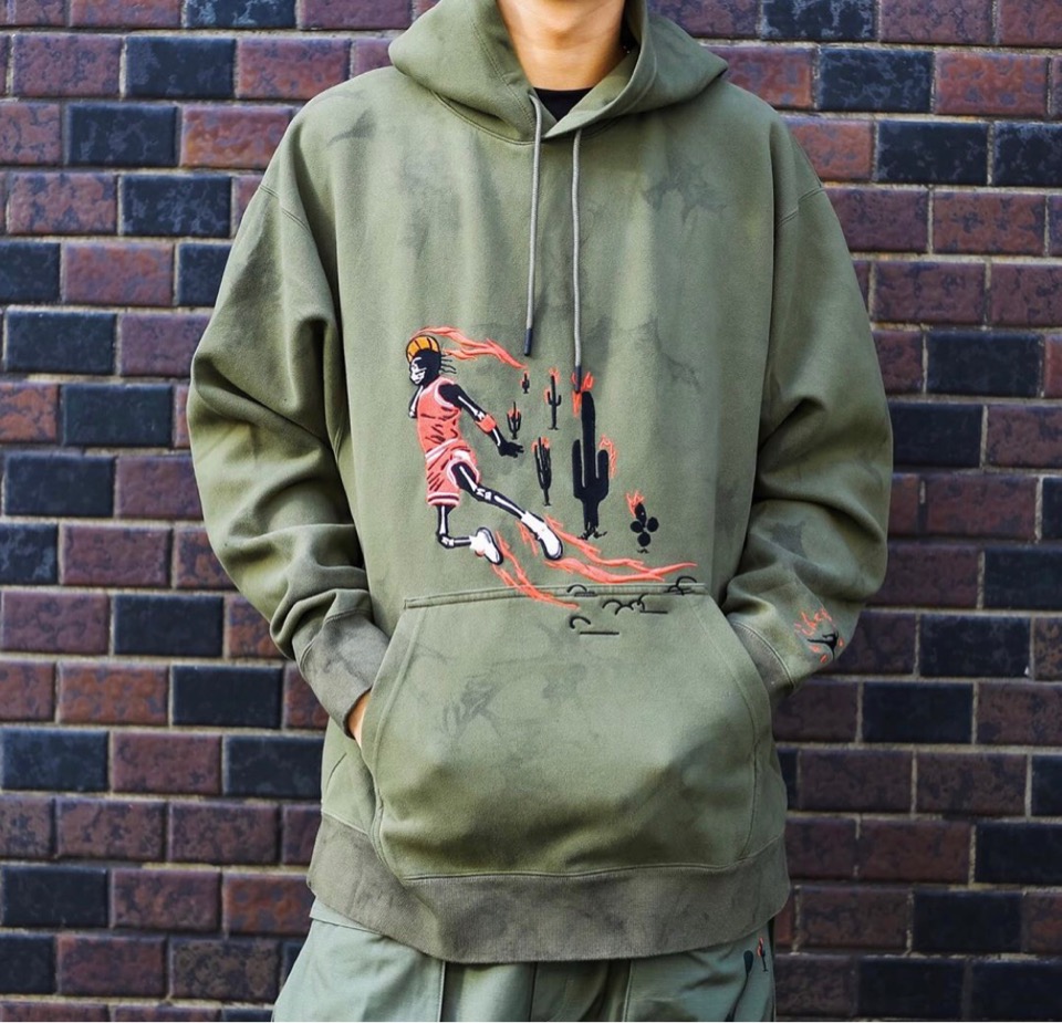 開店祝い NIKE×TravisScott コラボパーカー ecousarecycling.com