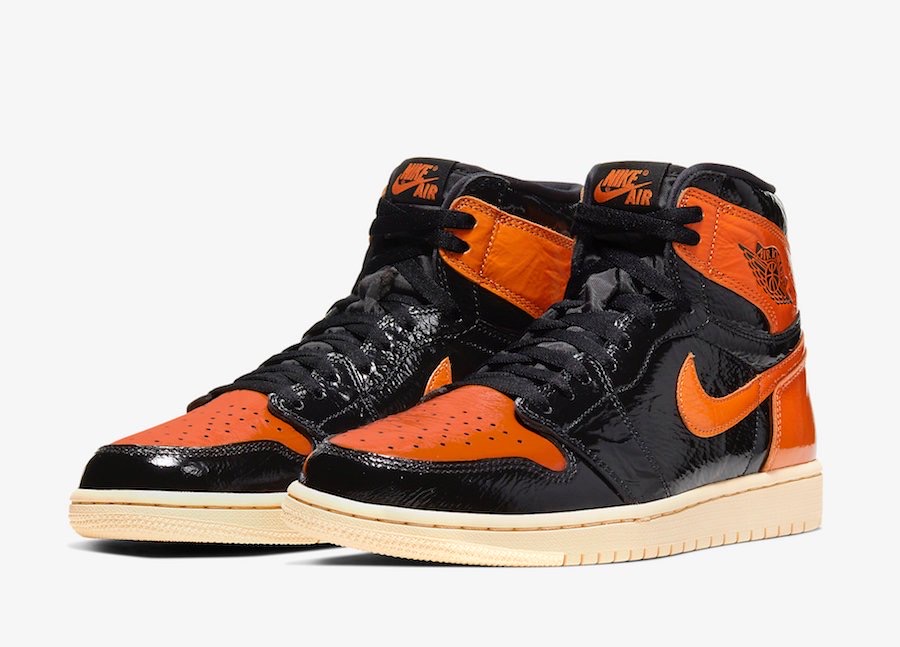 NIKE air jordan 1 high シャッタードバックボード3.0-