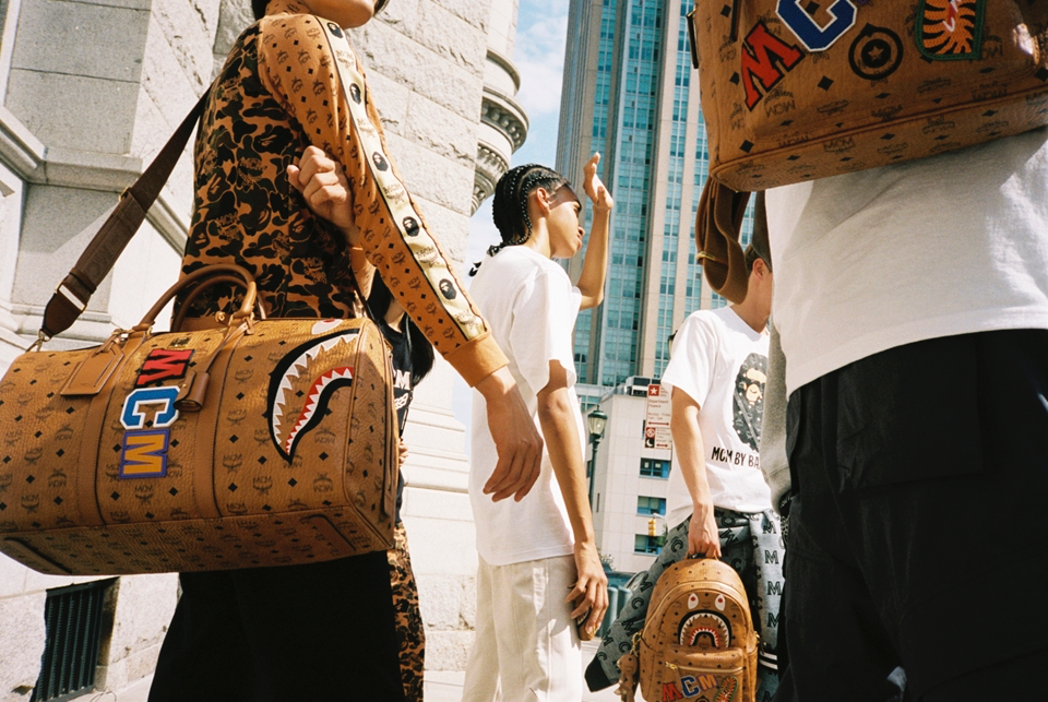 MCM BAPE ショルダーバック - www.sorbillomenu.com