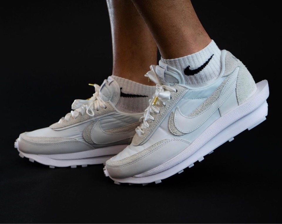 ナイキ NIKE LDワッフル SACAI サカイ 白 BV0073-101 - メンズ