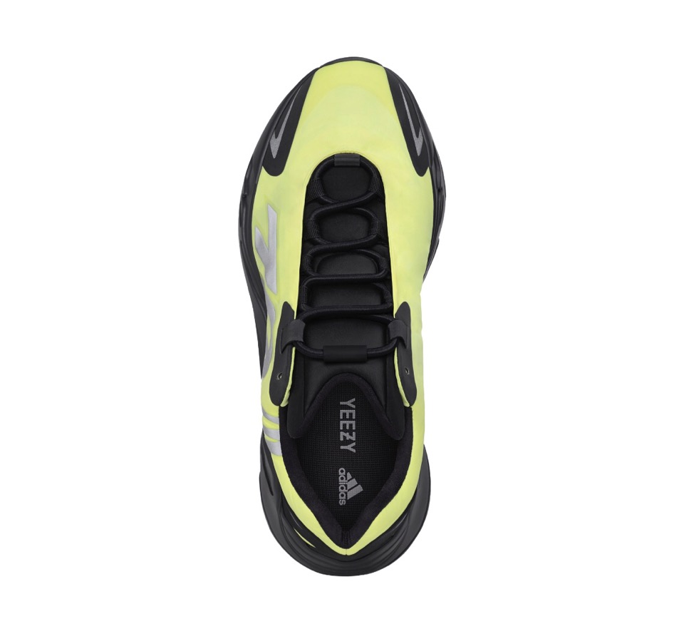 adidas】YEEZY BOOST 700 MNVN “PHOSPHOR”が国内4月24日に発売予定 