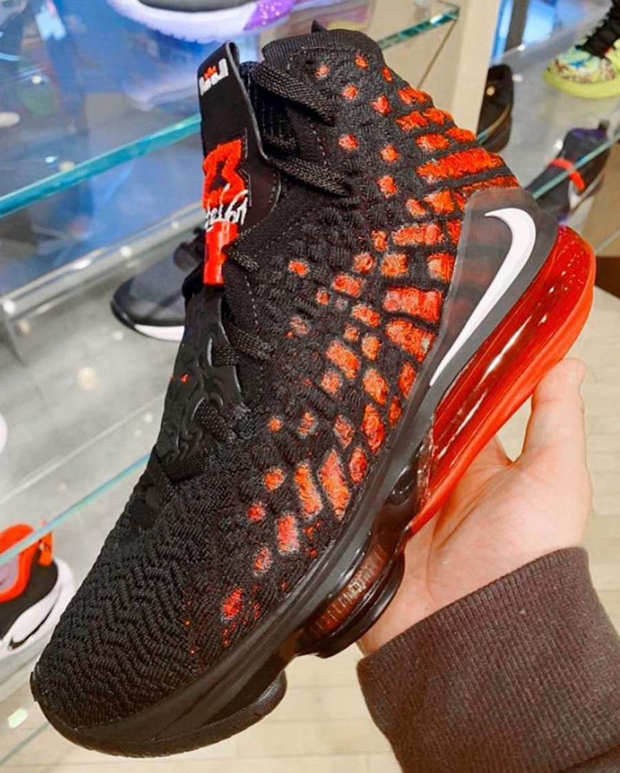 Nike】LeBron 17 “Infrared”が国内1月8日に発売予定 | UP TO DATE