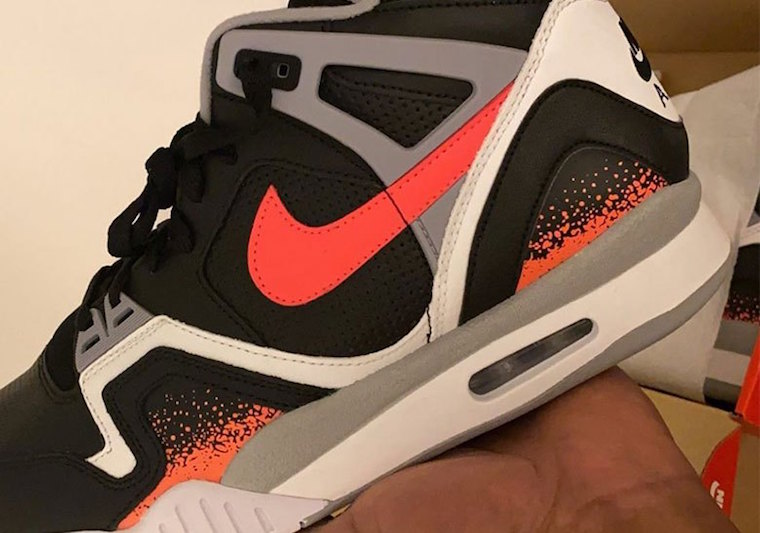 nike air tech challenge ii black lava