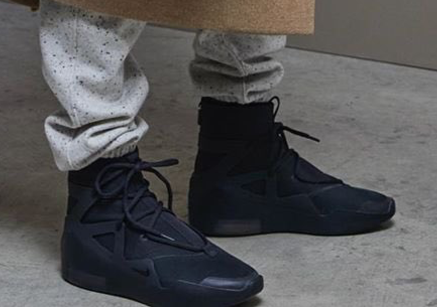 Nike × Fear of God】Air Fear of God 1 “Triple Black”が国内4月25日