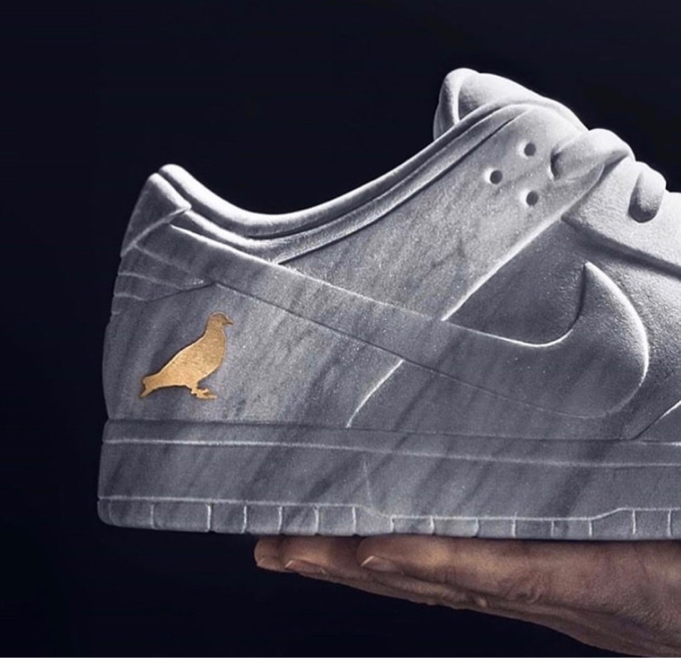 STAPLE × Nike SB】大理石風ペイントを施したDunk Low “Marble Pigeon ...