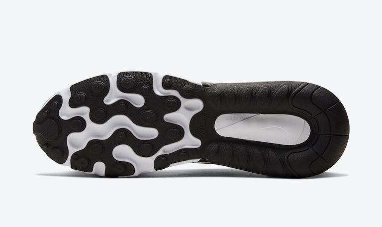 nike pegasus black and white