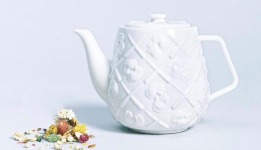 【KAWS × AllRightsReserved】限定1000個！コラボ ティーポットが5月28日に発売予定