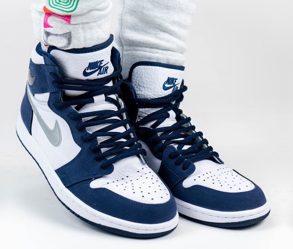 NikeAir Jordan 1 Retro High OG CO.JP “Midnight Navy”が国内年