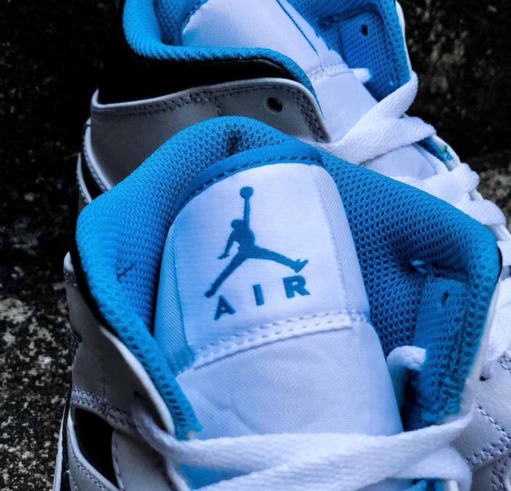 aj 1 mid laser blue