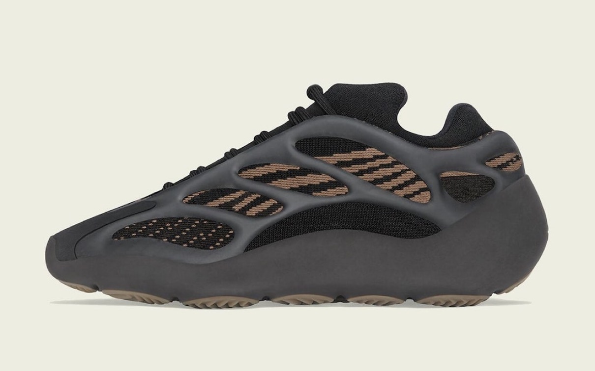 adidas】YEEZY 700 V3 “CLAY BROWN”が国内12月21日に発売予定 | UP TO DATE