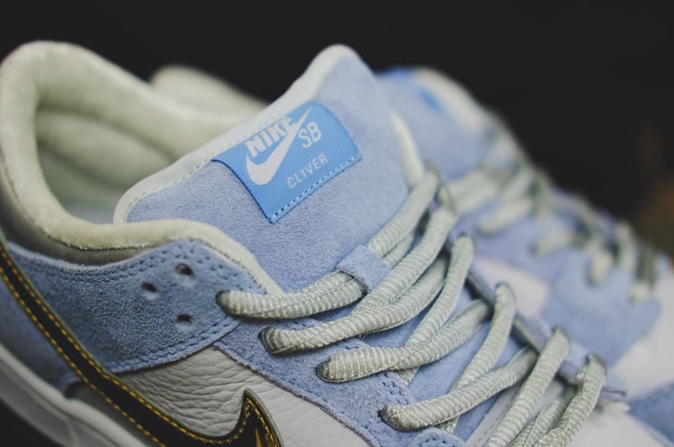 Nike SB × Sean Cliver】Dunk Low Pro QS “Holiday Special”が