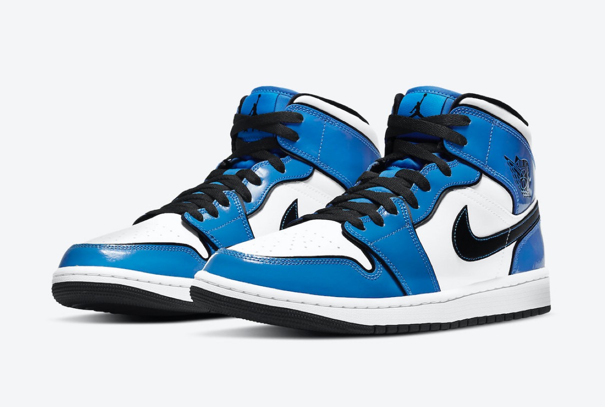 NIKE AIR JORDAN 1 MID SE SIGNAL BLUE