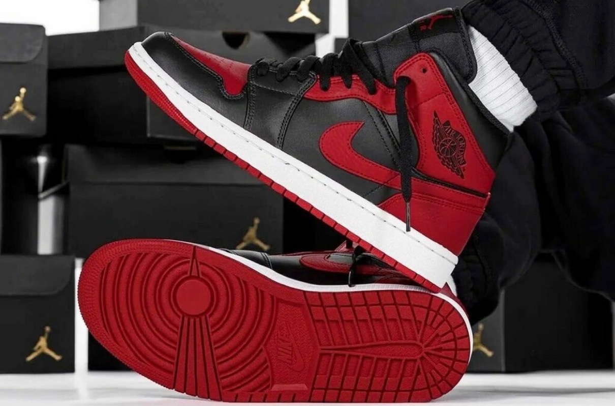 Nike Air Jordan 1 Mid Bred が国内3月21日に再販予定 Up To Date