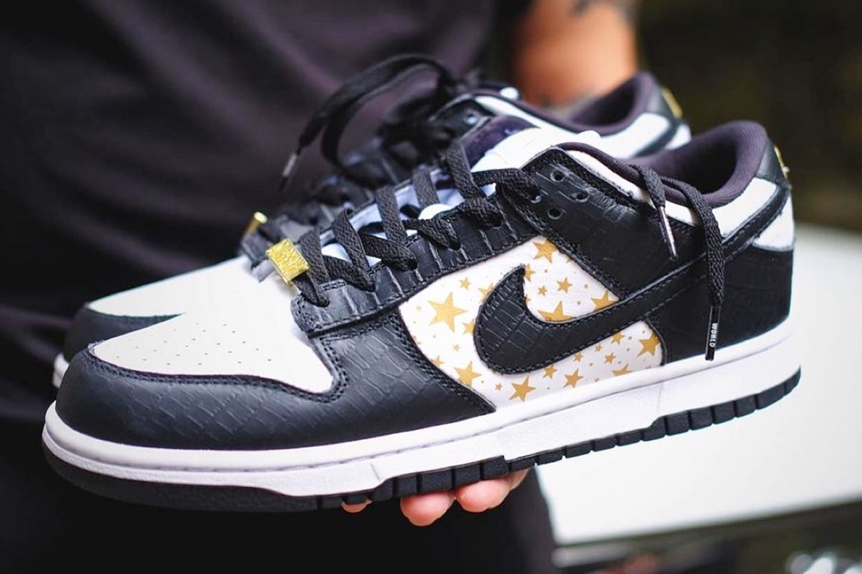 supreme nike sb dunk low