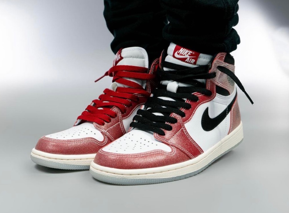 Trophy Room × Nike】Air Jordan 1 Retro High OG SP “Freeze Out”が