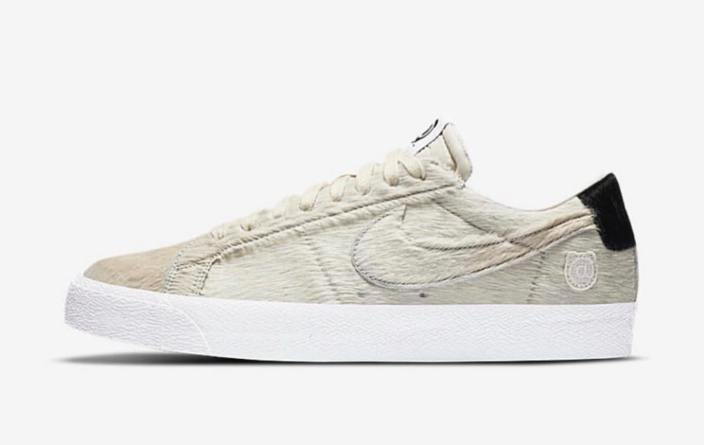 sb blazer low medicom toy