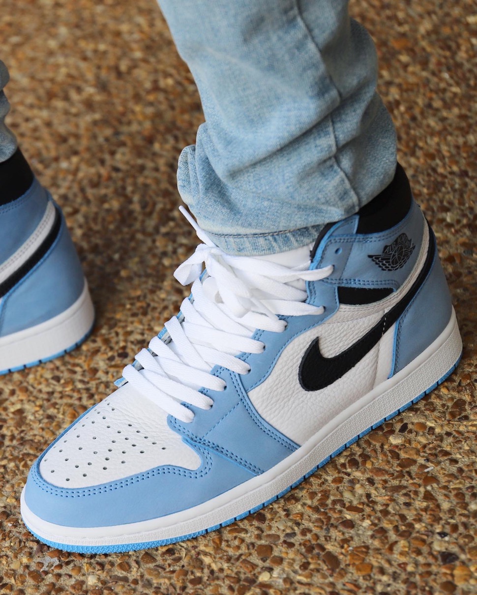 air jordan 1 high og university blue