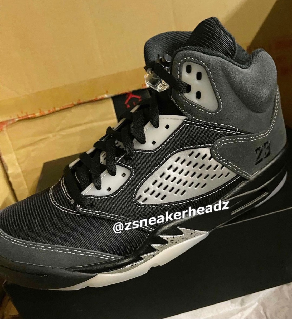 Nike】Air Jordan 5 Retro “Anthracite”が国内2021年2月6日に発売予定 ...