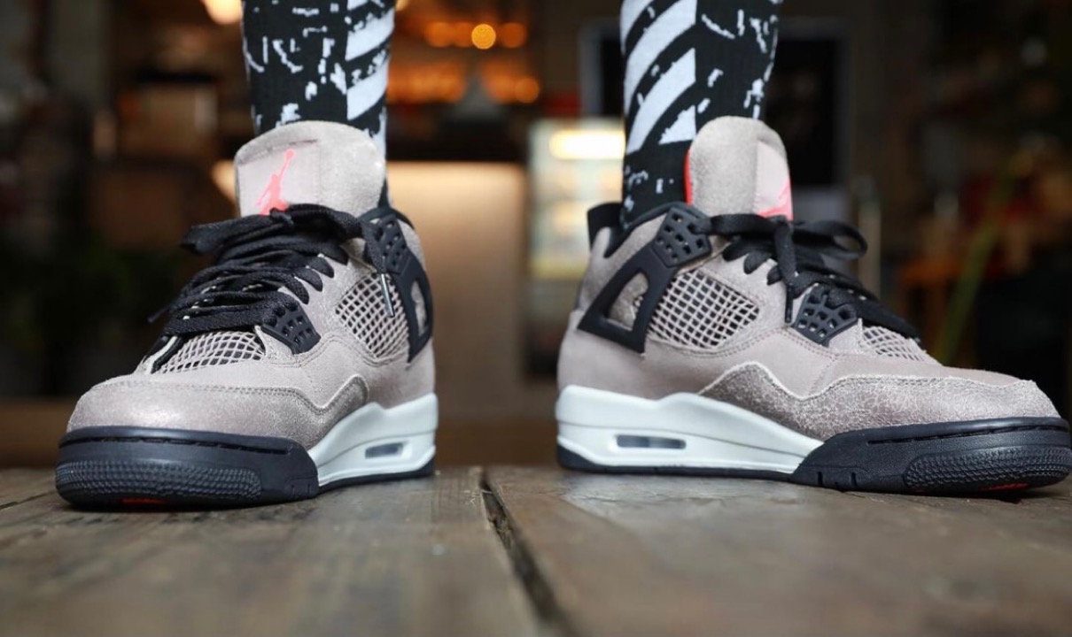 Nike】Air Jordan 4 Retro “Taupe Haze”が国内2021年2月27日に発売予定 ...