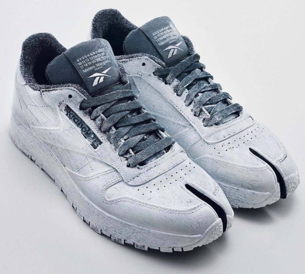 Maison Margiela × Reebok】Classic Leather Tabi “Bianchetto”が国内4 ...