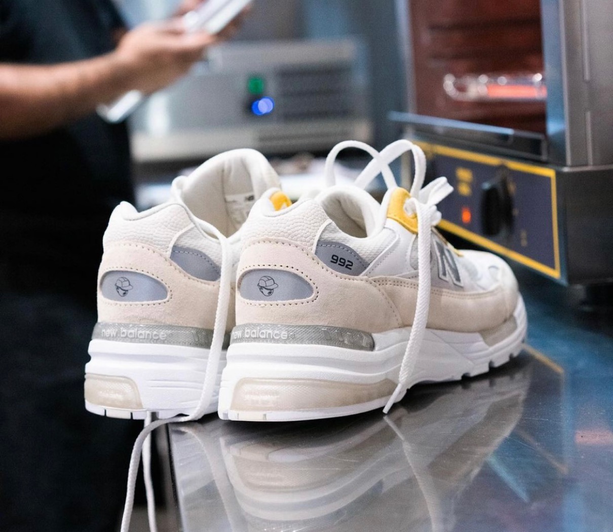 Paperboy × New Balance】M992が国内6月26日／6月27日にBEAMS限定で ...