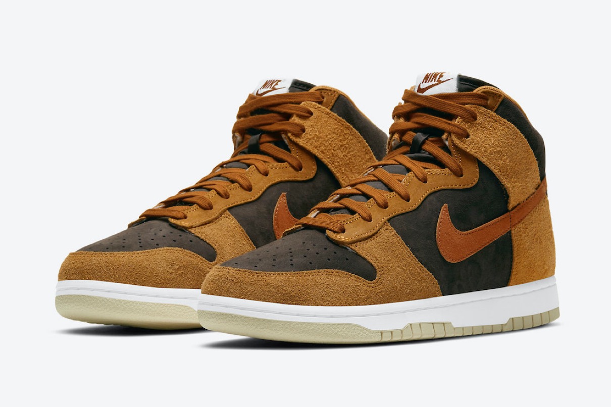 スニーカーNIKE DUNK HIGH PRM "DARK CURRY"