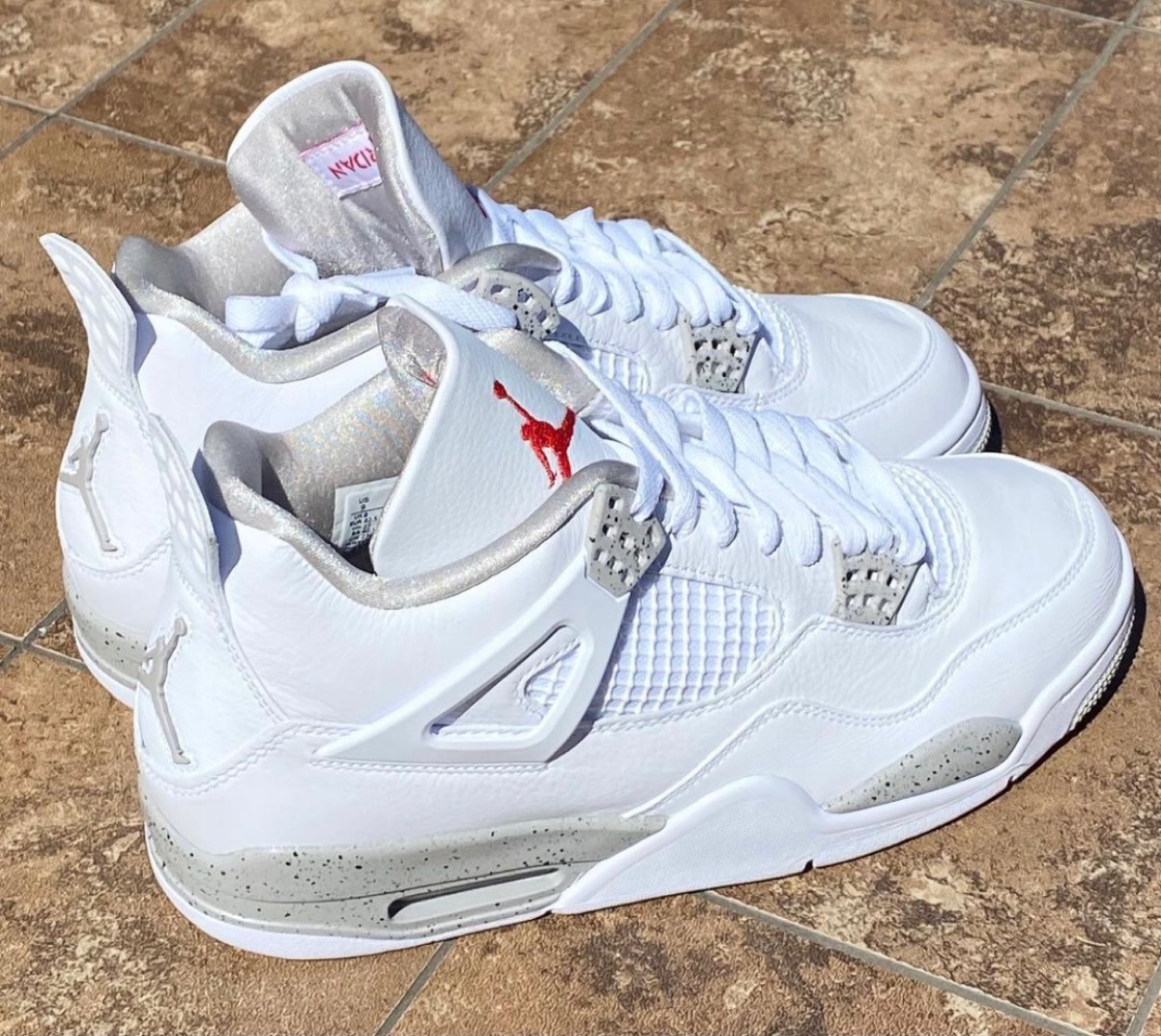 Nike】Air Jordan 4 Retro “White Oreo”が国内7月28日に発売予定 | UP 