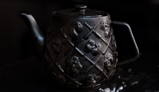 【KAWS × AllRightsReserved】コラボ ティーポット第2弾が2月9日に発売予定