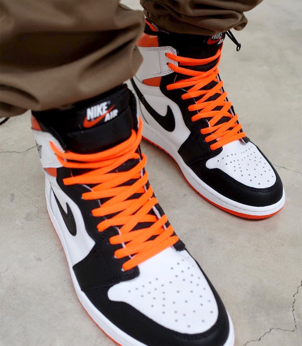 Nike】Air Jordan 1 Retro High OG “Electro Orange”が国内7月26日に 