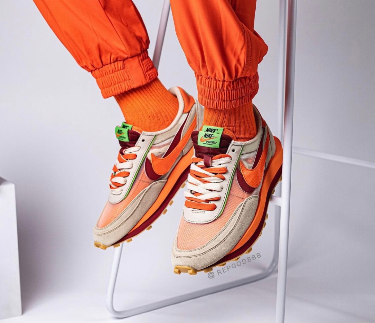 SACAI × Nike × CLOT】LDWaffle “Orange” & “Cool Grey”が国内9月9日