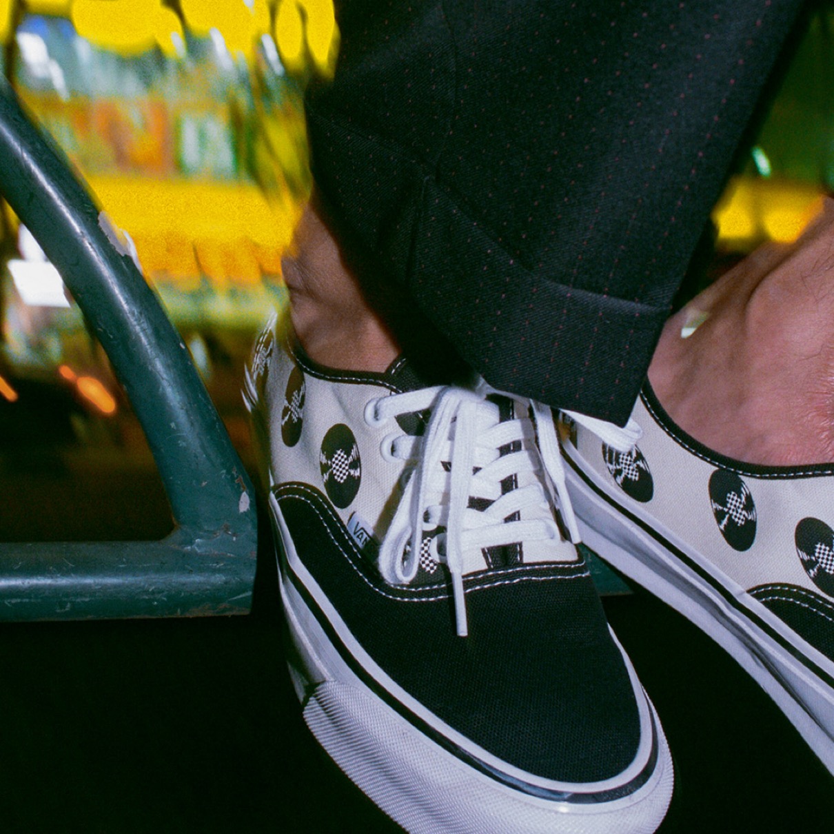 WACKO MARIA × Vans by Vault】レコード柄の〈OG AUTHENTIC LX〉全3色 ...