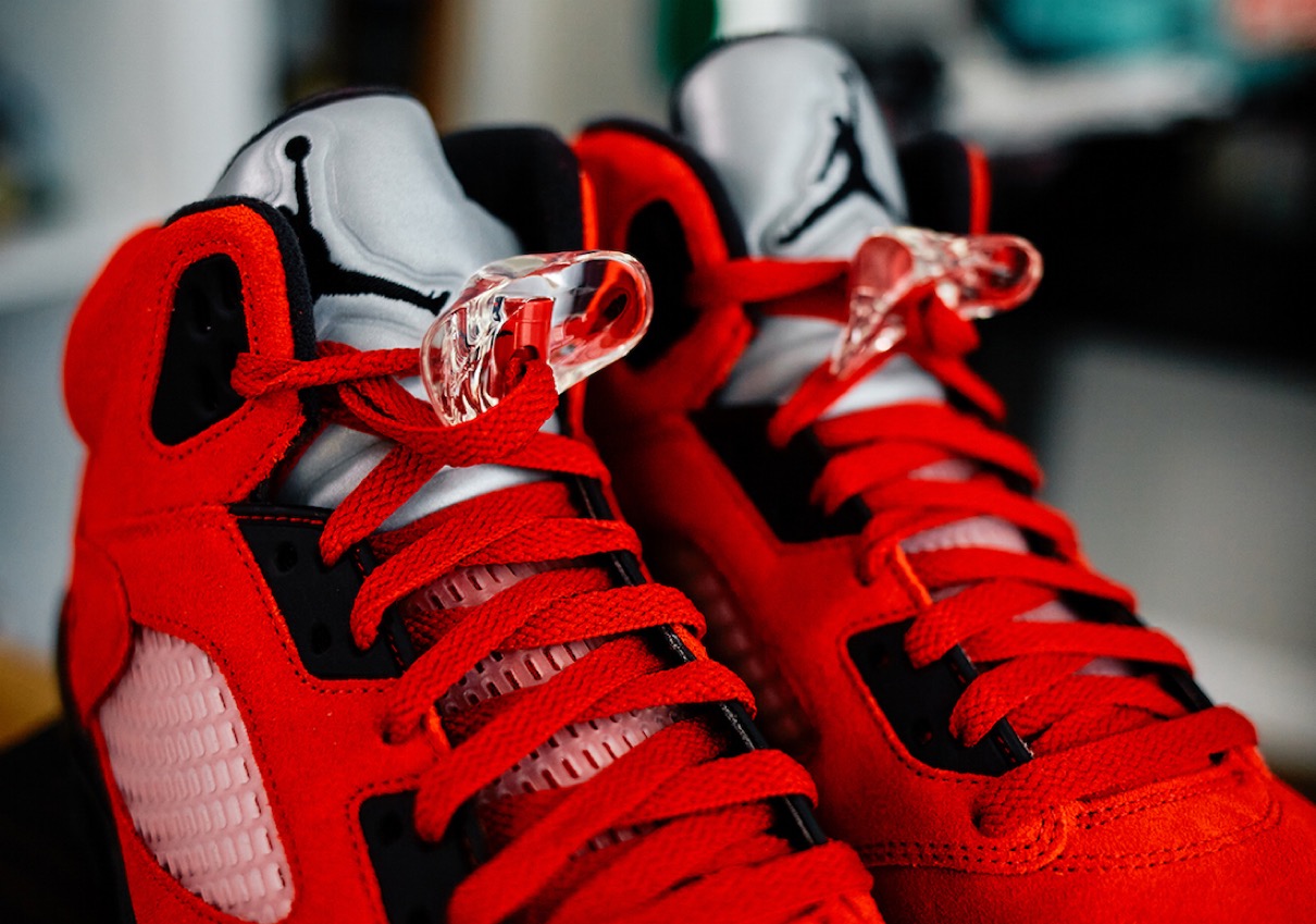 Nike】Air Jordan 5 Retro “Raging Bull”が国内4月10日に復刻発売予定 