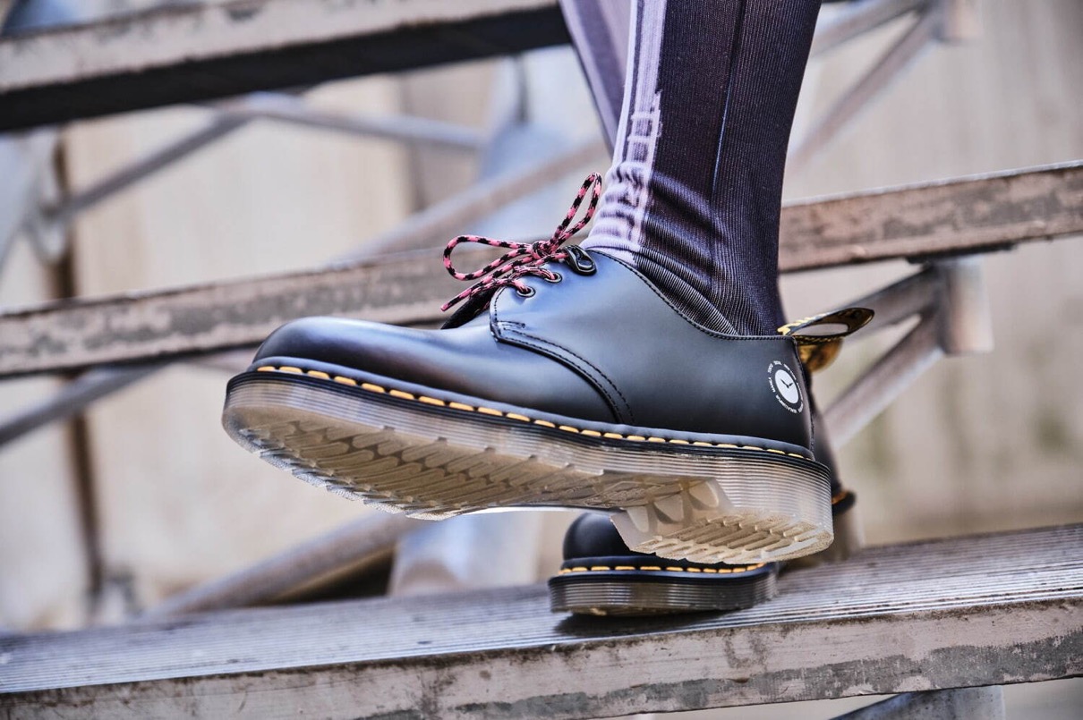 Dr.Martens × atmos】〈1461〉3ホールシューズ & COMBS TECHブーツが 