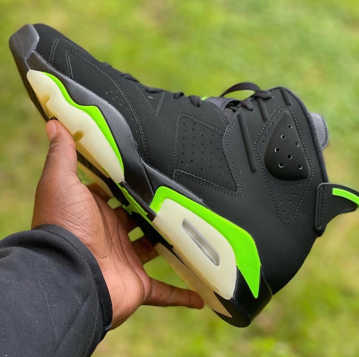 Nike】Air Jordan 6 Retro “Electric Green”が2021年6月5日に発売予定 