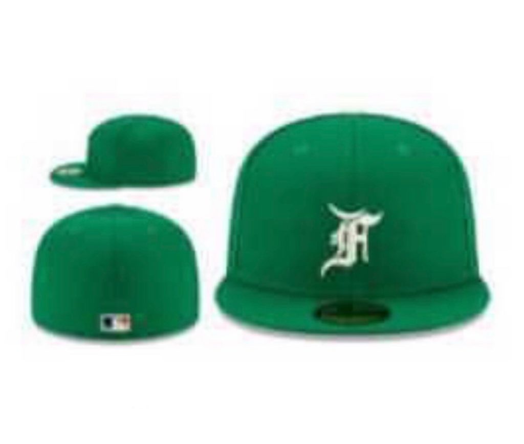 【New Era®︎ × Fear of God ESSENTIALS】59FIFTY FITTED CAPの新色が2021年8月20日に発売 ...