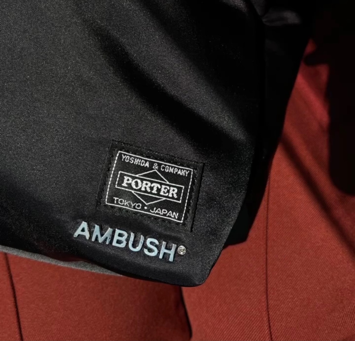 AMBUSH × PORTER & STANLEY】コラボバッグ＆ボトルが国内6月25日に発売 