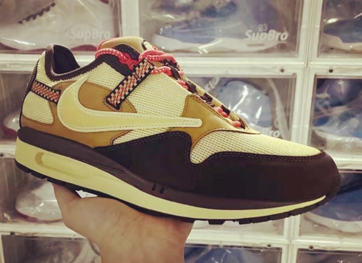 baroque brown air max 1 cactus jack