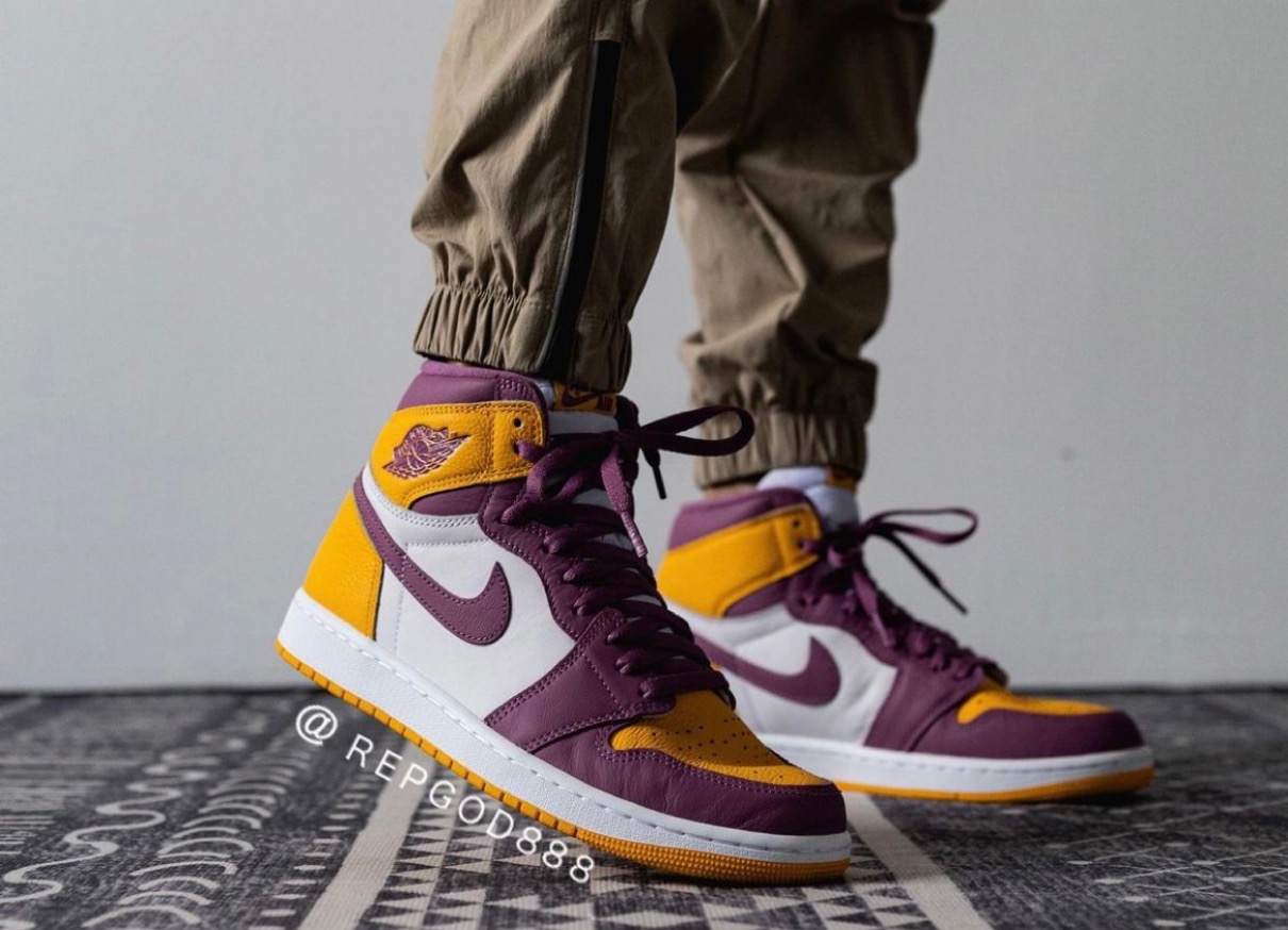 Nike Air Jordan 1 High OG Brotherhood