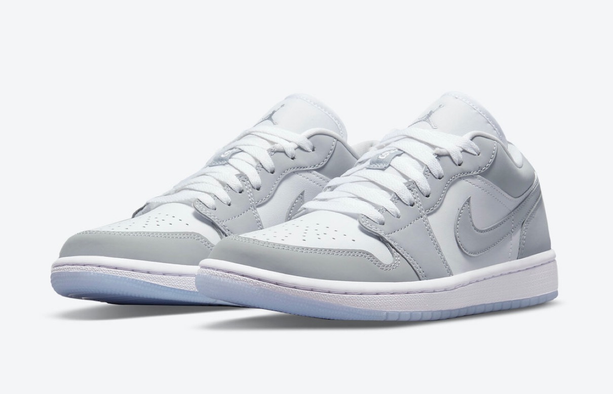 NIKE WMNS AIR JORDAN 1 LOW "WOLF GREY"