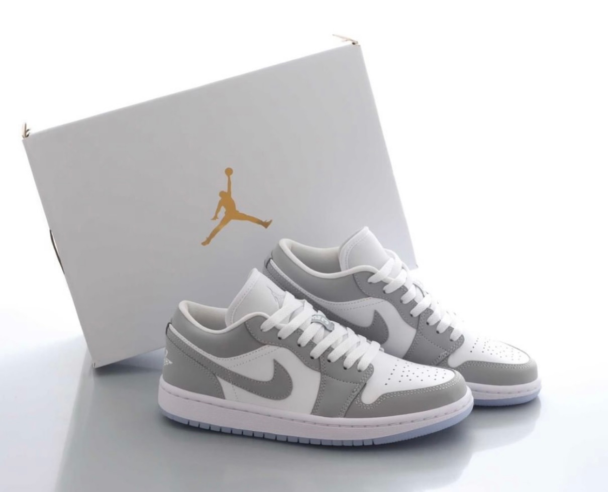 NIKE AIRJORDAN1 LOW ウルフグレー 24cm-